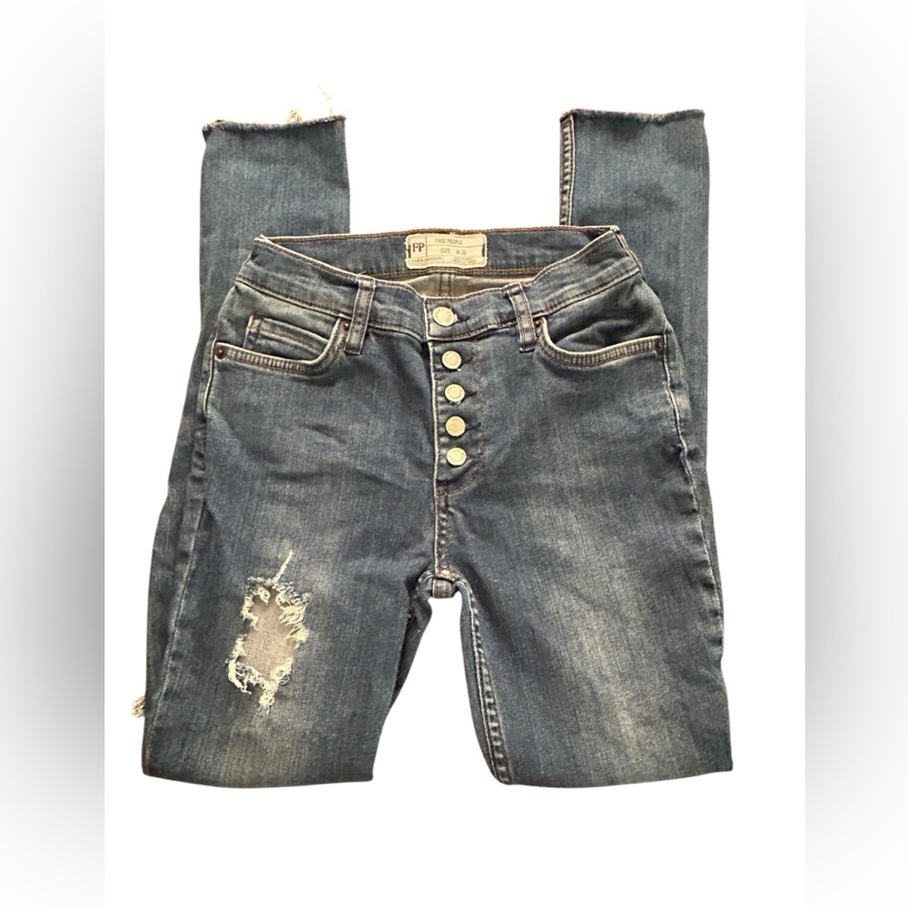 Free People Distressed Blue Jeans Button‎ Fly Skinny Leg Size 26 High Waist